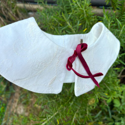 Colletto staccabile con tessuto lurex, il tuo amico fidato.